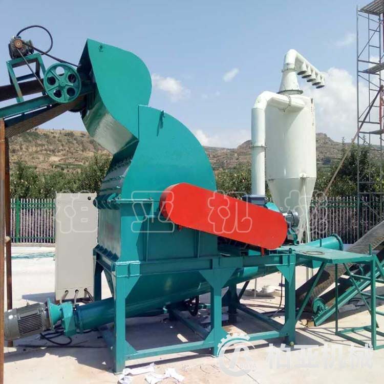 中国绿色环保机械—柏亚木材粉碎机厂家